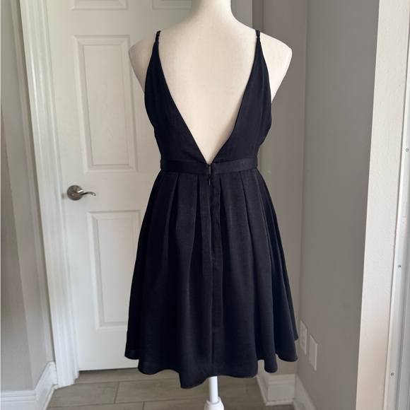Free People Elegant Black Sleeveless Dress NWOT - Picture 2 of 4